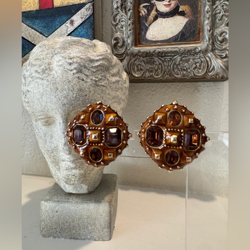 Vintage Maresco Clip-On Earrings Amber Rhinestone Enamel Gold‎ Tone Statement